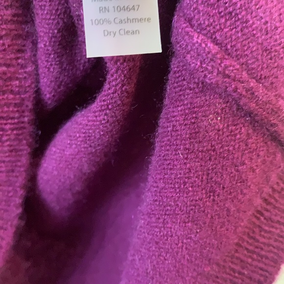 NWT Cashmere purple sweater medium - Picture 5 of 5